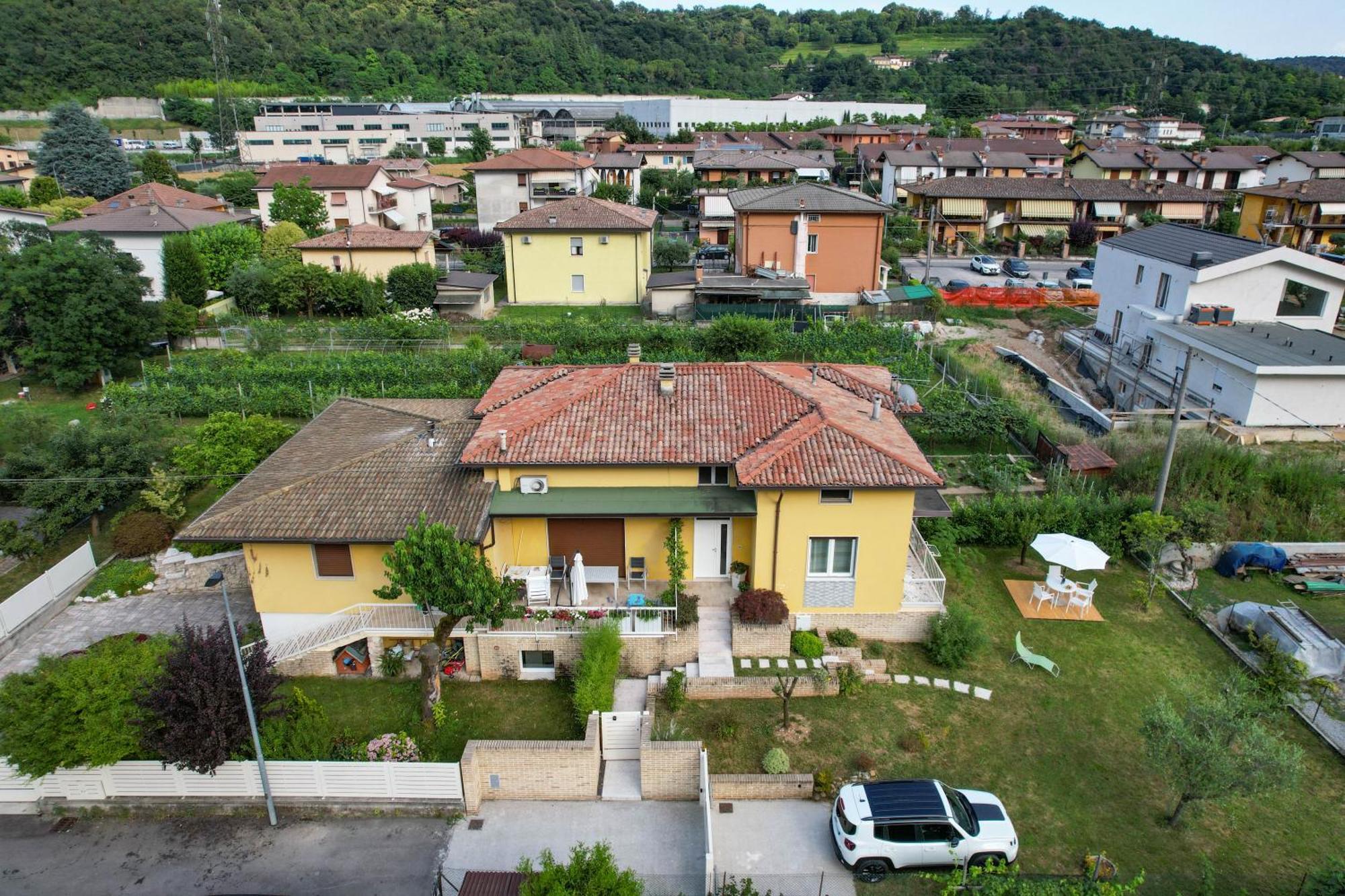 Ll Gelsomino Di Bazzani Lägenhet Villanuova sul clisi Exteriör bild